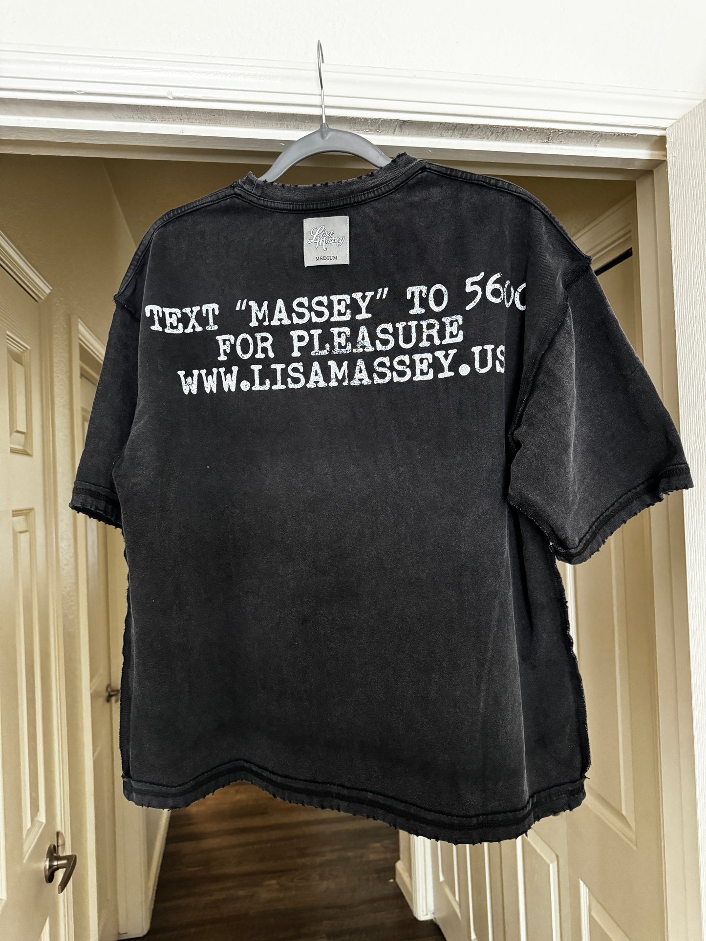 Not Easy (Black)